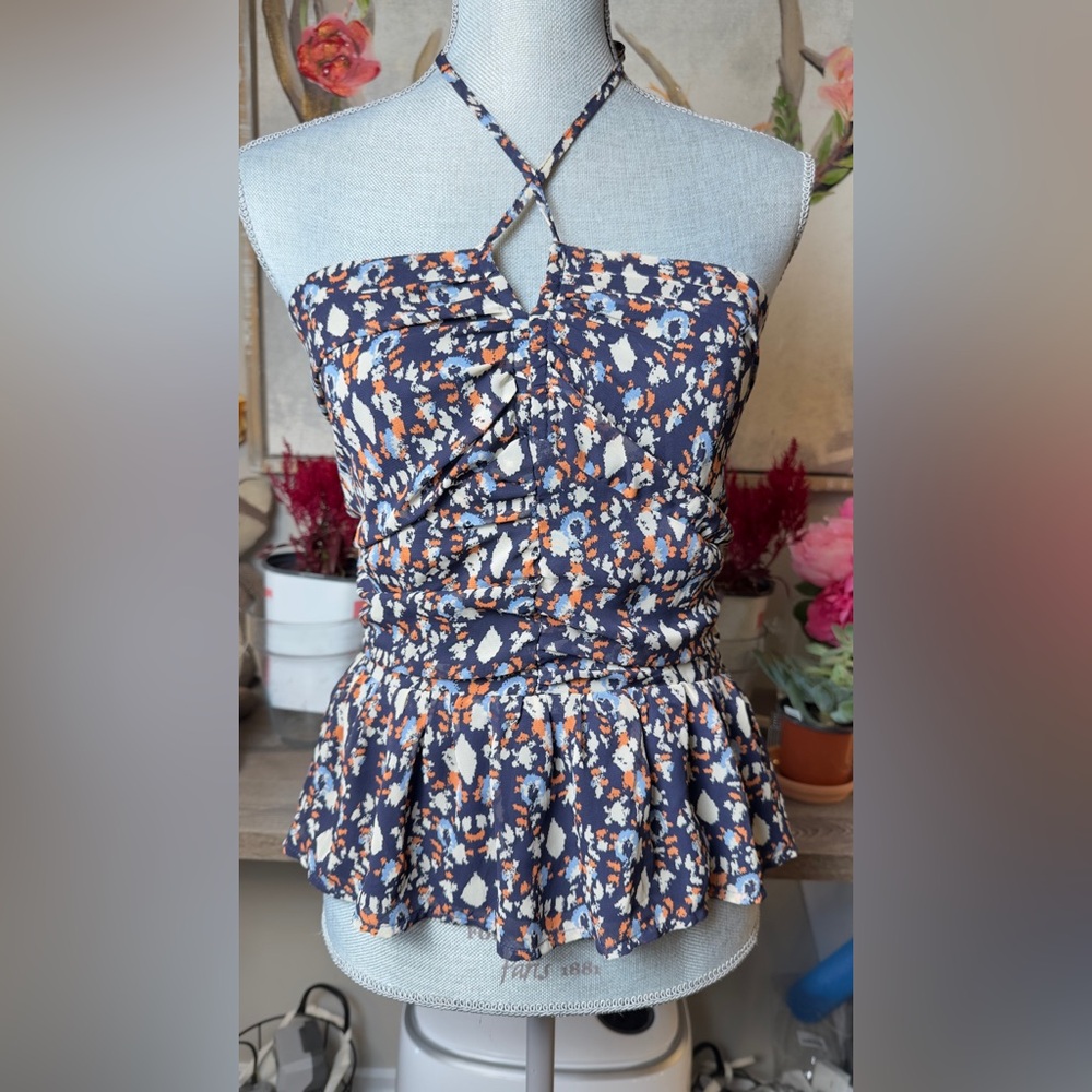 Eclair blue floral top.